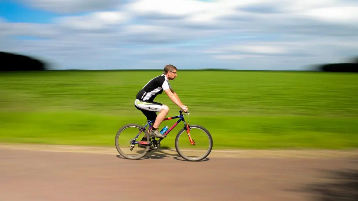 Bien choisir son maillot de vélo vintage : les critères à considérer